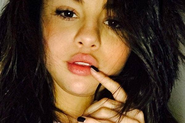 selena gomez no makeup