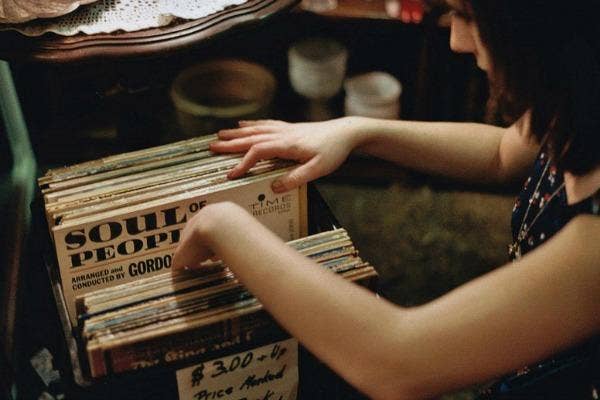thrift store date