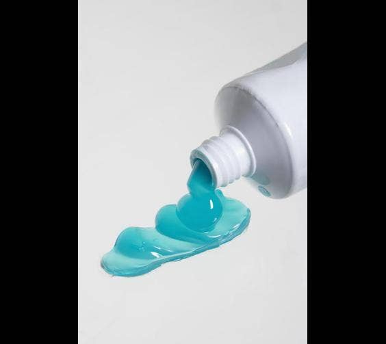 Toothpaste To Clear Up Zits