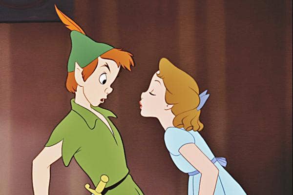 Disney Peter Pan Wendy Darling kiss, love lessons from Disney&#039;s Peter Pan, love, Disney, Disney cartoons, Disney princesses, love lessons, Disney Peter Pan, Peter Pan cartoon