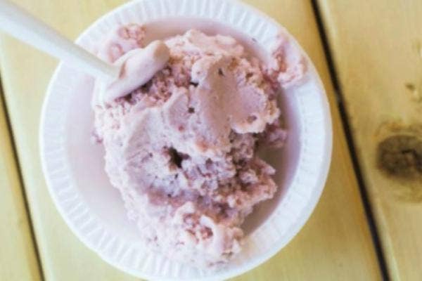 wine ice cream treat