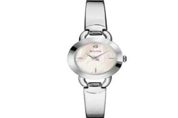 Women&#039;s Bulova Crystal Watch