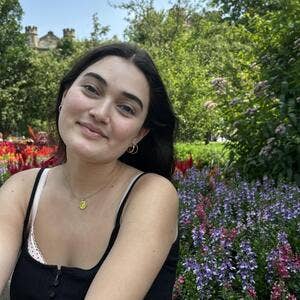 Profile picture for user sophie.bagheri