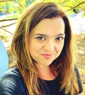 Profile picture for user lauriewhite