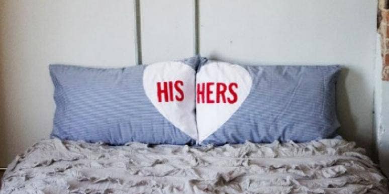 pillows pillows