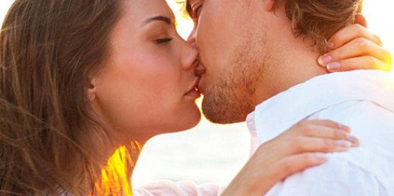 Kiss & Make Up Day: 10 Lipsticks That Won't Kiss Off Kiss & Make Up Day: 10 Lipsticks That Won't Kiss Off