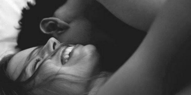 8 Best Sex Positions For Female Orgasm Using A PILLOW 8 Best Sex Positions For Female Orgasm Using A PILLOW