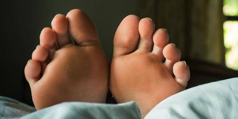 What Are COVID Toes? This Weird Change In Your Toes Could Mean You Have Coronavirus What Are COVID Toes? This Weird Change In Your Toes Could Mean You Have Coronavirus