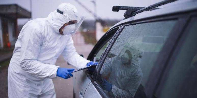 How Does Drive-Thru Coronavirus Testing Work? How Does Drive-Thru Coronavirus Testing Work?
