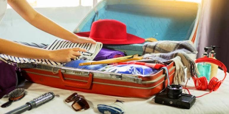 50 Best Gifts For Travelers, Wanderlust-ers, And People Who Love To Fly 50 Best Gifts For Travelers, Wanderlust-ers, And People Who Love To Fly