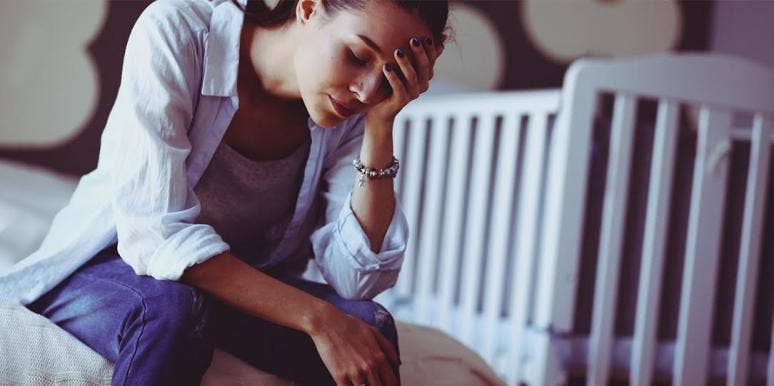 I Read All The Parenting Books, But These 7 Things Still Shocked Me As A New Mom overwhelmed mom