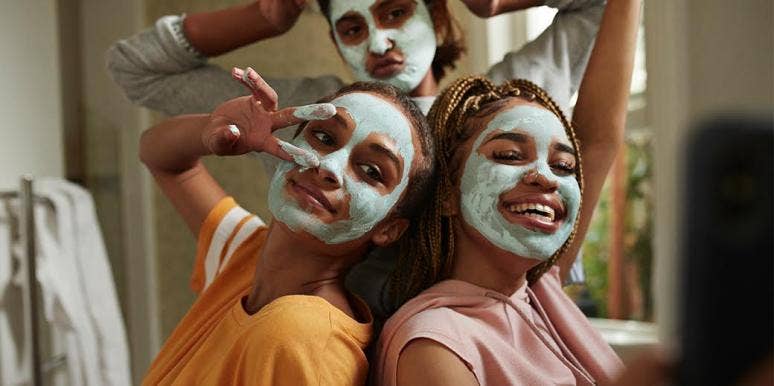 10 Best Face Masks For Self-Care When You're Feeling Stressed Out 10 Best Face Masks For Self-Care When You're Feeling Stressed Out