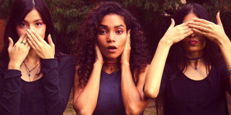 Teenage YouTubers Macy Castelman And Jayde Landers Face Backlash Over Calling For A Return To Slavery And A Resurgence Of The Ku Klux Klan Teenage YouTubers Macy Castelman And Jayde Landers Face Backlash Over Calling For A Return To Slavery And A Resurgence Of The Ku Klux Klan
