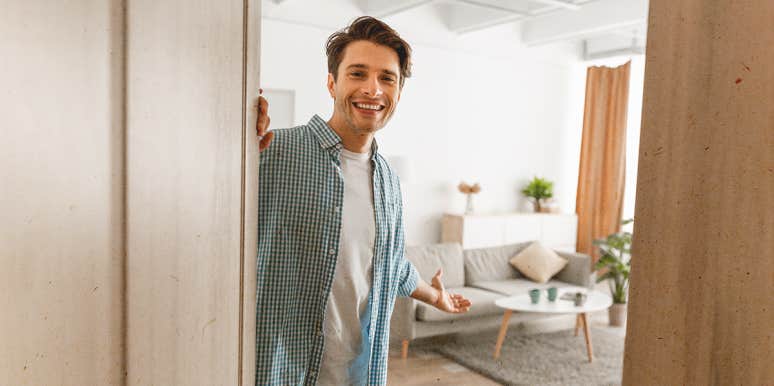 10 Everyday Things Men Do That Are Instant Turn-Ons man holding the door to this house