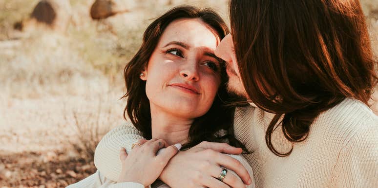 Healthy relationship with gaslighting behaviors. 