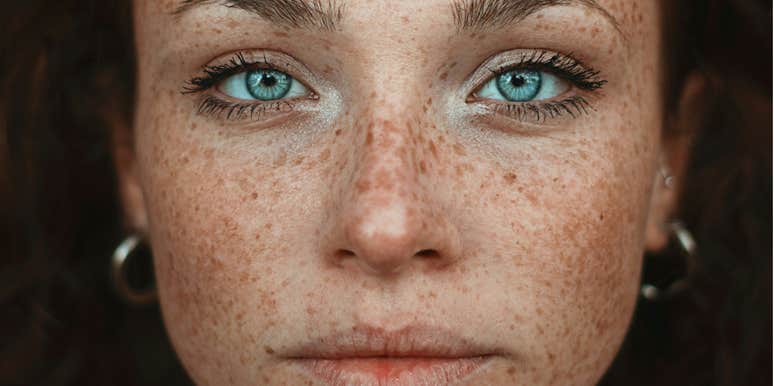 Woman grows up and realizes parents love was unhealthy.