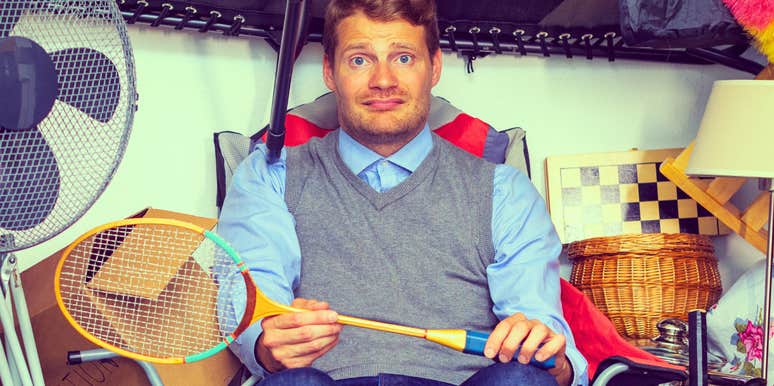 People Who Have A Hard Time Throwing Things Away Usually Have These 11 Reasons