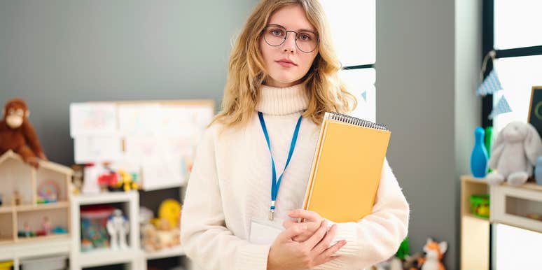 ways teachers can instantly tell when a kid in their class wasn't raised right