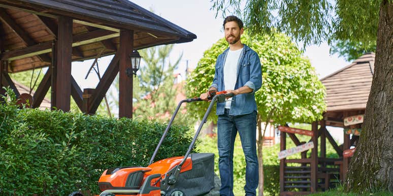 HOA Fines Homeowner For Patchy Lawn Despite Water Restrictions