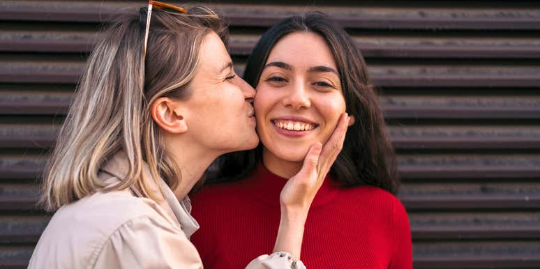 people who have the same friends from childhood did these things right