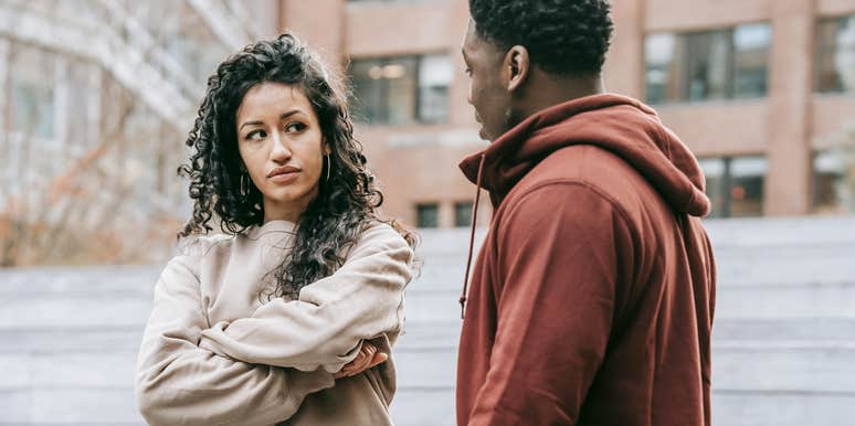 things a man does at home that secretly tell his wife he's checked out