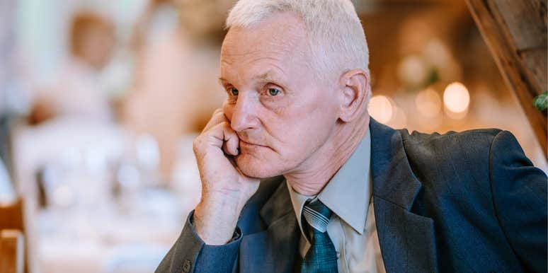 Wedding Guests Offended By Seating Chart Leave Before The Reception