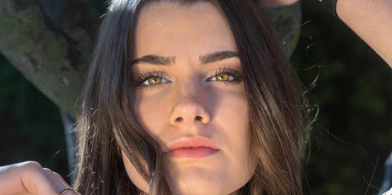 Woman does annoying thing in relationship.