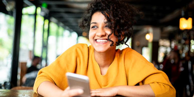 Woman who turns texting into chemistry.