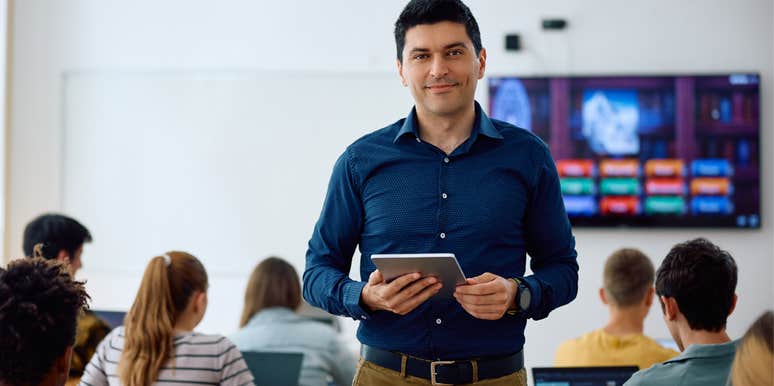 High School Teacher Shares His Students' Reaction To Writing A Paragraph
