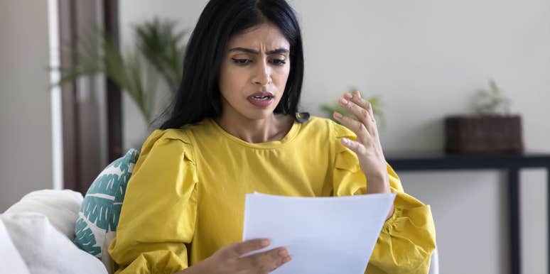 Woman's Receives Letter From Neighbor Asking Her To Close Her Curtains