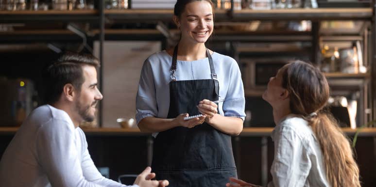 Couple Refused To Leave Server A Tip After She Asked Simple Question