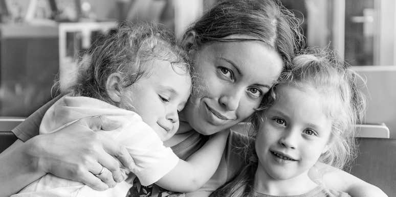 Mom Explains Why She's Not Teaching Her Kids To Read Or Write