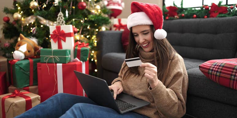 woman holiday shopping online