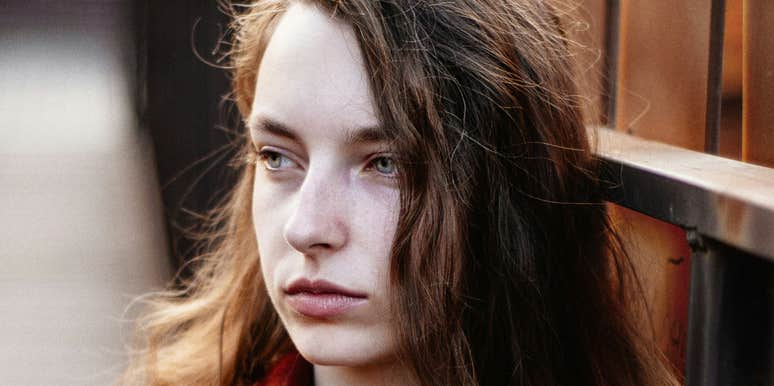 Woman self-sabortages her joy in a relationship.