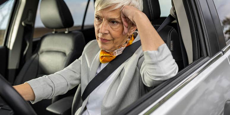 Stressed Out People Do 3 Things In Their Car People With No Worries Wouldn’t Understand