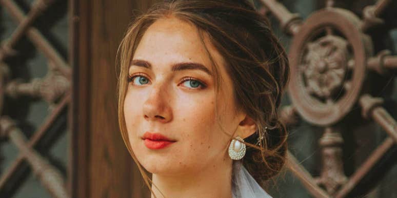 Woman fired her maid of honor before her wedding.