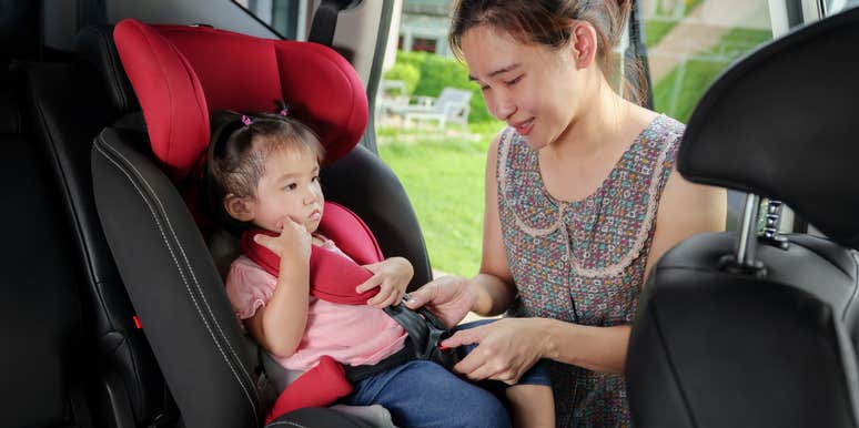 Mom Demands Neighbor Give Up His Parking Spot Because She Needs It More For Her Kids