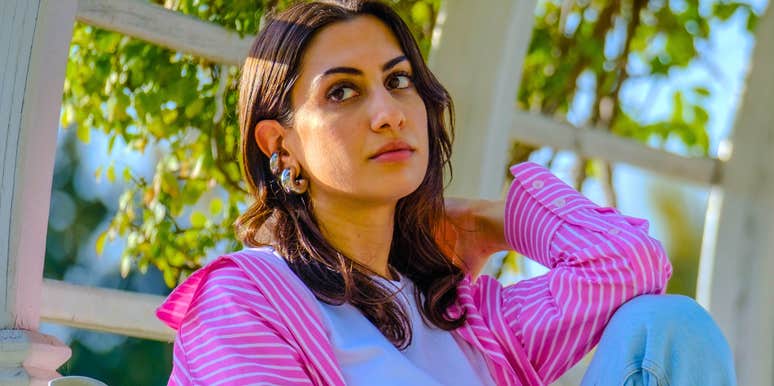 If You Always Feel Anxious In Love, These Habits May Be Making It Worse