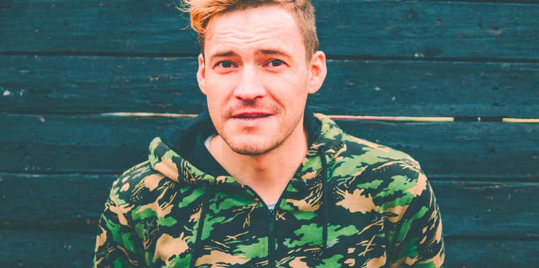 Men Who Fall For Emotionally Unavailable Women Usually Share These Self-Defeating Traits