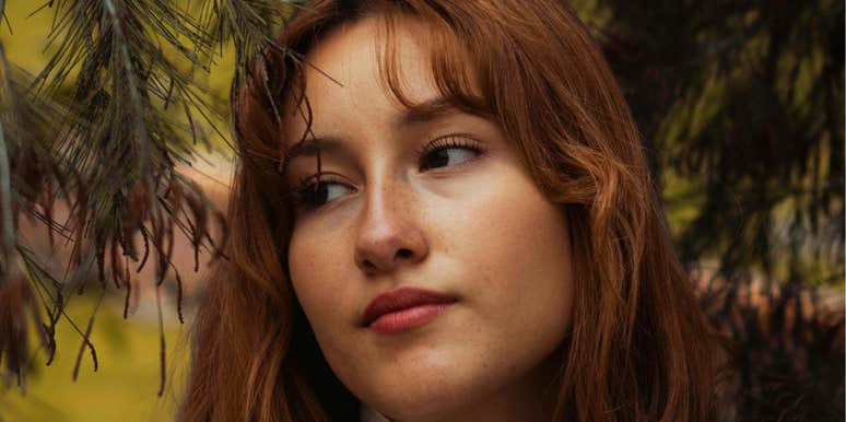 Woman can't win a man's heart back.