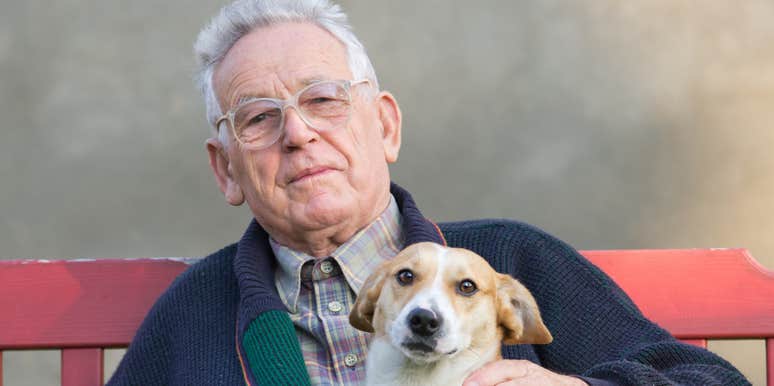 Man with alzheimer's can speak to his dog.
