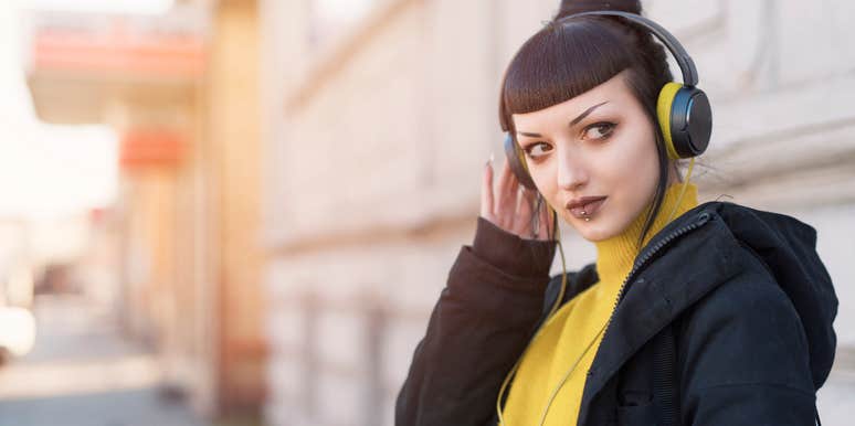 what means be alt girl trend style explained