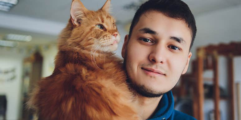 dog lover shares lies he believed about cats until sent one