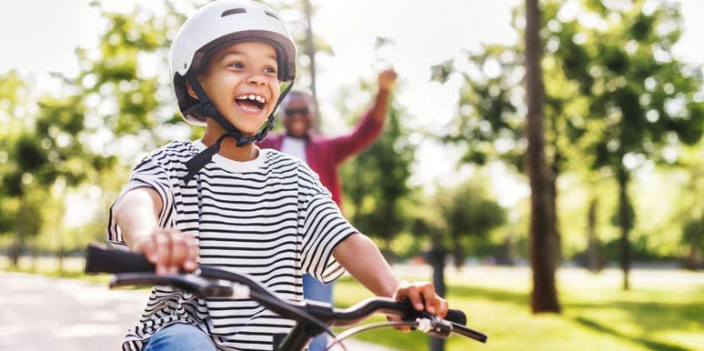 parents prioritize play raise kids rather be outside than on screens