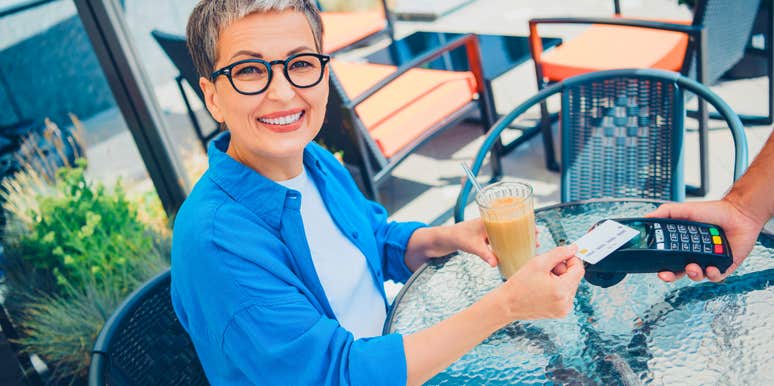 People Who Leave Generous Tips Whenever They Can Usually Share Personality Traits