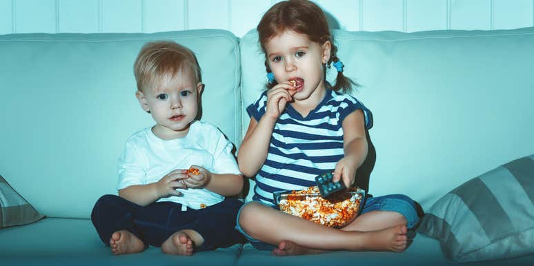 tv moms say having television on all day better small screens