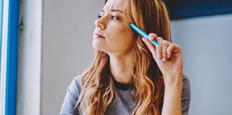 woman trying to remember something