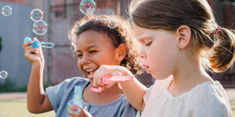 Kids have screen-free summer.
