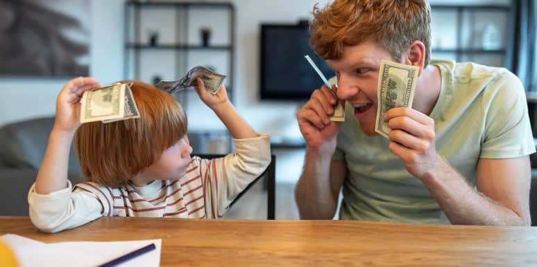 dad teaching his son about money
