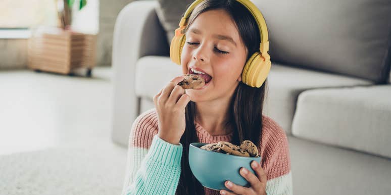 people listen bad music eat more sugar says study